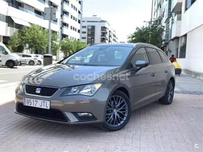 Usado Seat Leon ST CONNECT 110 CV (80 kW) 2016 Beige Familiar