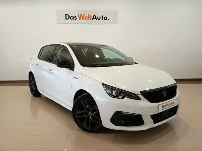 Usado Peugeot 308 GT-line 130 CV (95 kW) 2020 Blanco Berlina