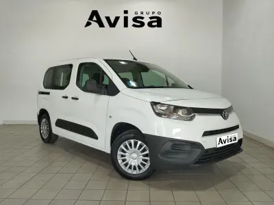 Usado Toyota Proace City City 102 CV (75 kW) 2021 Blanco Monovolumen