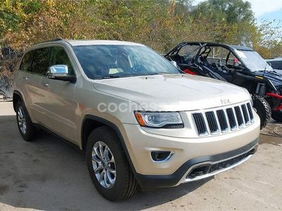 Usado Jeep Grand Cherokee Overland 352 CV (258 kW) 2014 Beige SUV