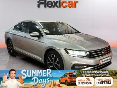 Usado VW Passat Executive 150 CV (110 kW) 2020 Gris Berlina