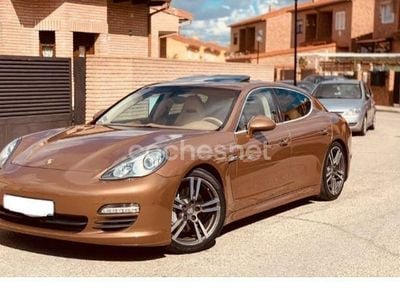 Usado Porsche Panamera 380 CV (279 kW) 2011 Marrón Utilitario