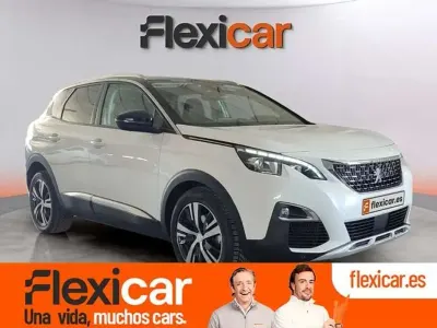 Usado Peugeot 3008 Allure 131 CV (96 kW) 2018 Blanco SUV
