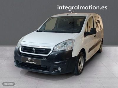 Usado Peugeot Partner Tepee Access 74 CV (54 kW) 2018 Blanco Monovolumen