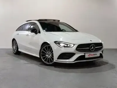 Usado Mercedes CLA200 163 CV (119 kW) 2020 Blanco Familiar