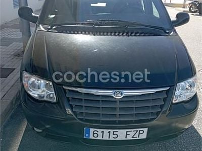 Negro Usado 2008 Chrysler Voyager Monovolumen | 8500 €