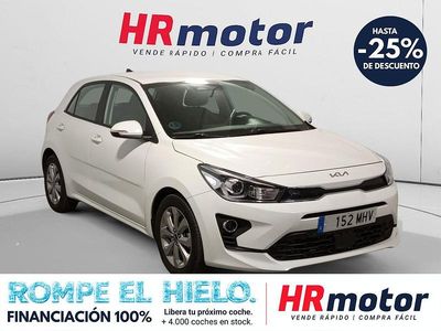 Usado Kia Rio 101 CV (74 kW) 2023 Blanco Berlina