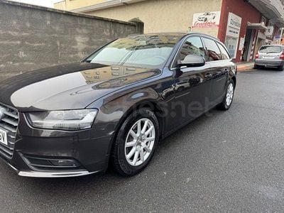 Usado Audi A4 Advanced 136 CV (100 kW) 2013 Marrón Familiar