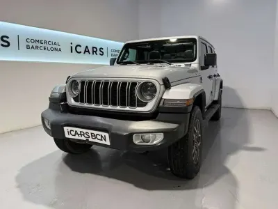 Usado Jeep Wrangler Unlimited Sahara 272 CV (200 kW) 2024 Gris SUV