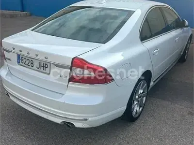 Usado Volvo S80 Summum 181 CV (133 kW) 2015 Blanco Berlina