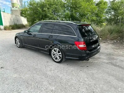 Usado Mercedes C300 Avantgarde 231 CV (169 kW) 2011 Negro Familiar