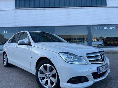 Usado Mercedes C200 136 CV (100 kW) 2012 Blanco Berlina