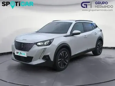 Usado Peugeot e-208 Allure 100 kW (136 HP) 2021 Branco Citadino