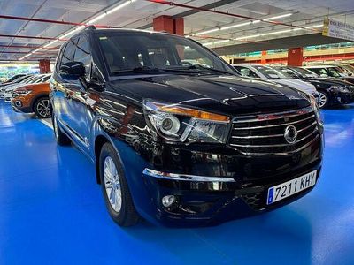 Usado Ssangyong (KGM) Rodius 178 CV (130 kW) 2018 Negro Monovolumen
