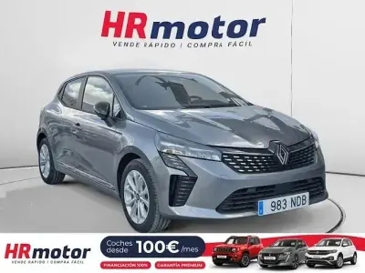 Usado Renault Clio Evolution 101 CV (74 kW) 2025 Gris Utilitario