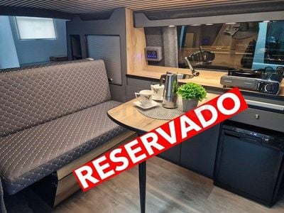 Occasion VW Caravelle 150 ch (110 kW) 2020 Blanc Van