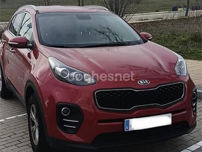 Rojo Usado 2017 Kia Sportage SUV | 14.500 € (Precio justo)