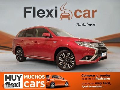 Usado Mitsubishi Outlander P-HEV 203 CV (149 kW) 2017 Granate SUV