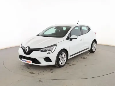 Usado Renault Clio V Intens 91 CV (66 kW) 2022 Blanco Berlina