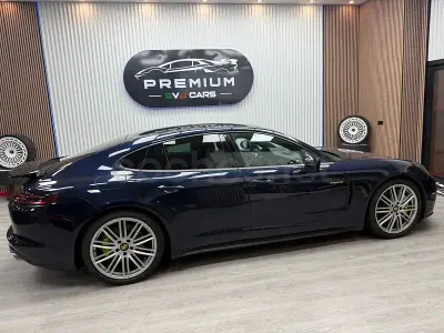 Usado Porsche Panamera 4 Executive 462 CV (339 kW) 2017 Azul Berlina