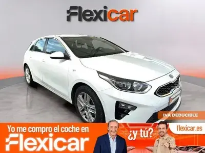 Usado Kia Ceed 120 CV (88 kW) 2021 Blanco Utilitario