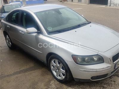 Volvo S40