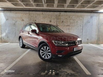 Usado VW Tiguan Advance 115 CV (84 kW) 2019 Granate SUV