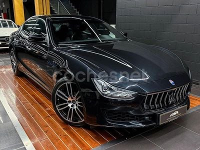 Negro Usado 2021 Maserati Ghibli Berlina | 49.900 €