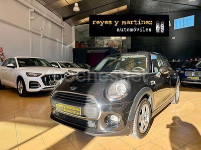 Usado Mini ONE 102 CV (75 kW) 2019 Negro Utilitario