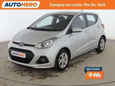 Usado Hyundai i10 67 CV (49 kW) 2015 Gris Utilitario