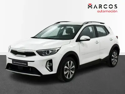 Usado Kia Stonic 100 CV (73 kW) 2022 SUV
