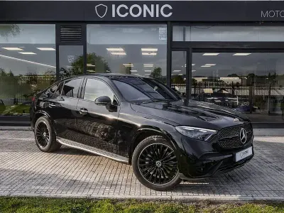 Usado Mercedes GLC300 269 CV (197 kW) 2025 Negro SUV