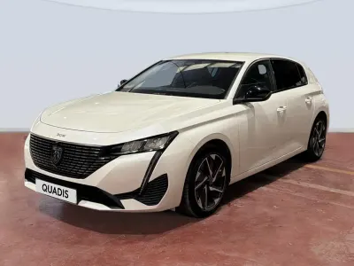 Usado Peugeot 308 Allure 131 CV (96 kW) 2023 Blanco Berlina