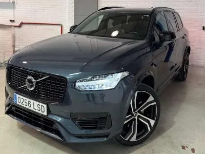 Usado Volvo XC90 R-Design 455 CV (334 kW) 2021 Azul SUV