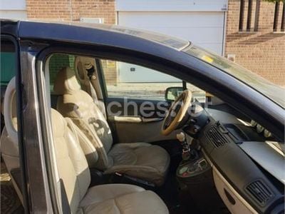 Peugeot 807