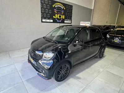 Usado Smart ForFour Brabus 109 CV (80 kW) 2018 Negro Utilitario