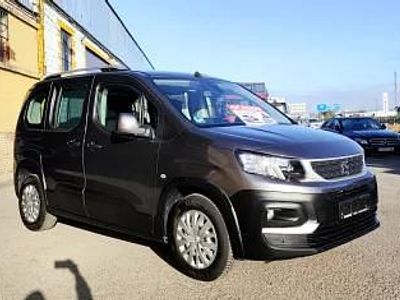 Gris / plata Usado 2019 Peugeot Rifter Active Monovolumen | 15.490 € (Precio justo)