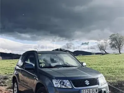 Begagnad Suzuki Grand Vitara 129 HK (94 kW) 2009 Grå SUV