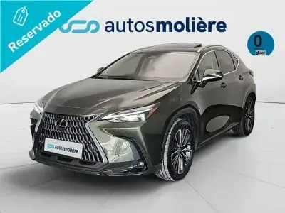 Usado Lexus NX450h+ Luxury Line 306 CV (225 kW) 2022 Verde SUV