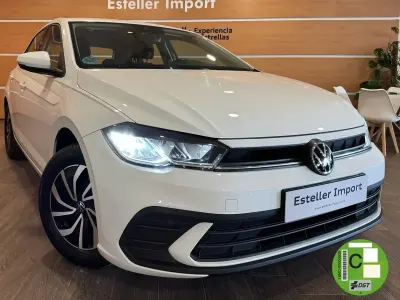 Usado VW Polo Life 95 CV (69 kW) 2023 Blanco Utilitario