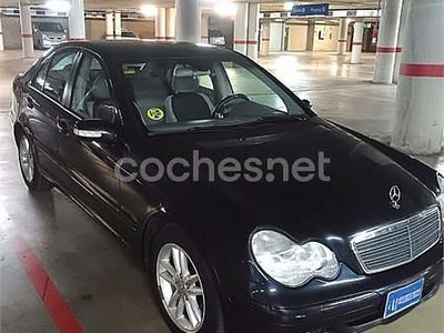 Usado Mercedes C180 Elegance 143 CV (105 kW) 2004 Negro Berlina