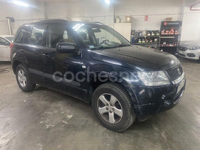 Usado Suzuki Grand Vitara 140 CV (102 kW) 2007 Negro SUV