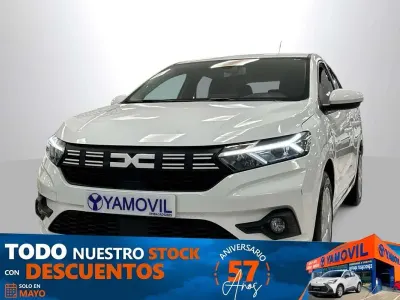 Usado Dacia Sandero Comfort 91 CV (66 kW) 2023 Blanco Utilitario