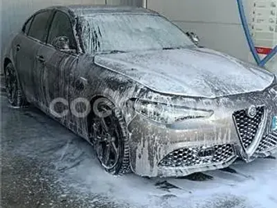 Usado Alfa Romeo Giulia Veloce 210 CV (154 kW) 2017 Beige Berlina