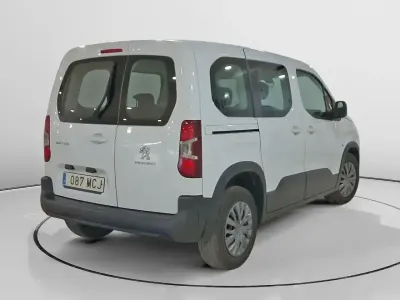 Gebraucht Peugeot Rifter Business-Line 102 PS (75 kW) 2022 Weiß Van / Kleinbus