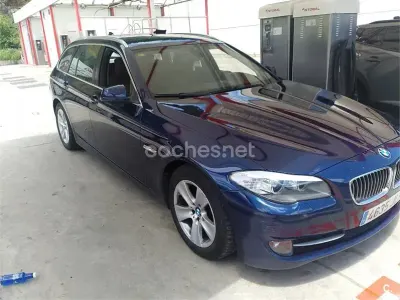 Usado BMW 520 177 CV (130 kW) 2010 Azul Familiar