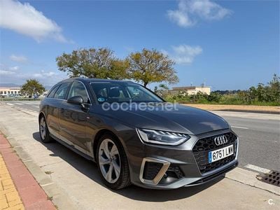 Usado Audi A4 S-Line 163 CV (119 kW) 2022 Gris / plata Familiar