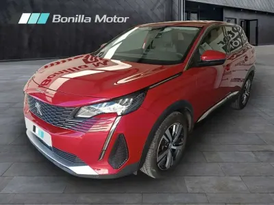 Usado Peugeot 3008 Allure 131 CV (96 kW) 2021 Rojo SUV