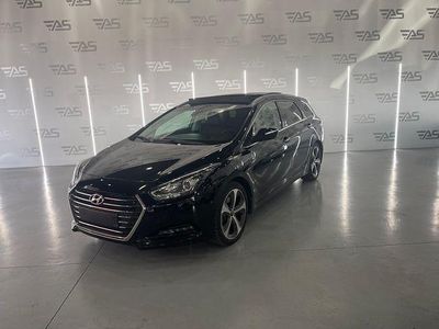 Usado Hyundai i40 141 CV (103 kW) 2016 Negro Familiar