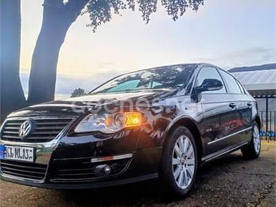 Negro Usado 2006 VW Passat Sportline Berlina | 5200 € (Un poco caro)